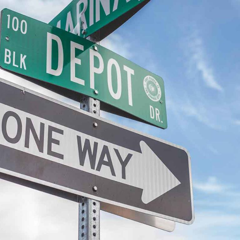 Breakaway Pole Breakaway Pole