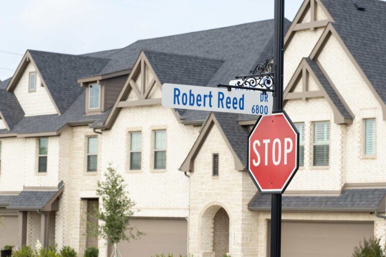 The Details of Decorative Street Signs and Why They Matter