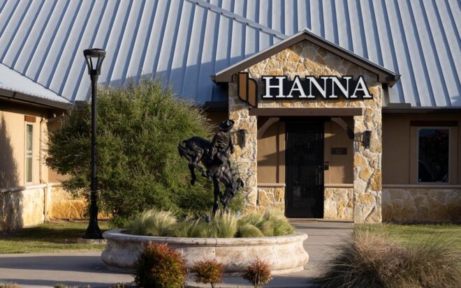 Modern lamp post, H-01 Series, outside of a Hanna facility.